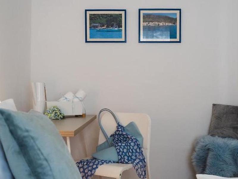 3DE5F9C10BDB3FF47CAD5A1D27D8139E