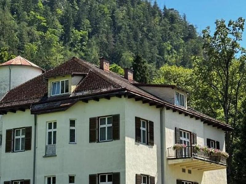 5E9AE62C57D63CAD65A8C1B168ADA814