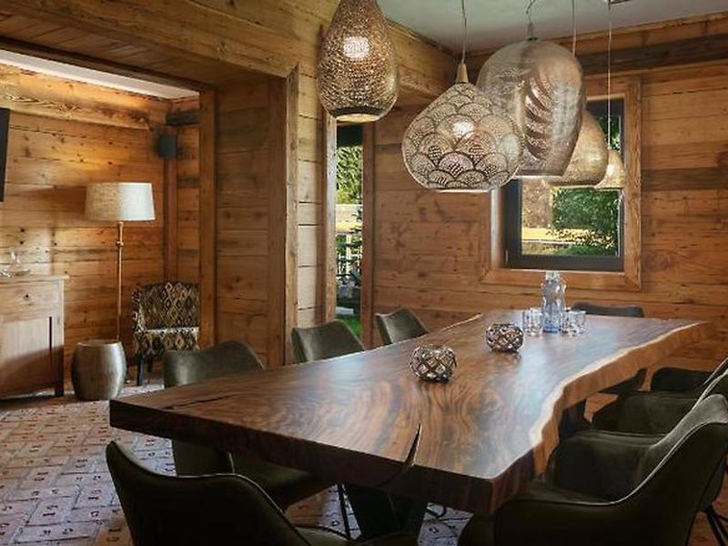 D8353ADAE087A89F2FFFEBDEE9095B0F