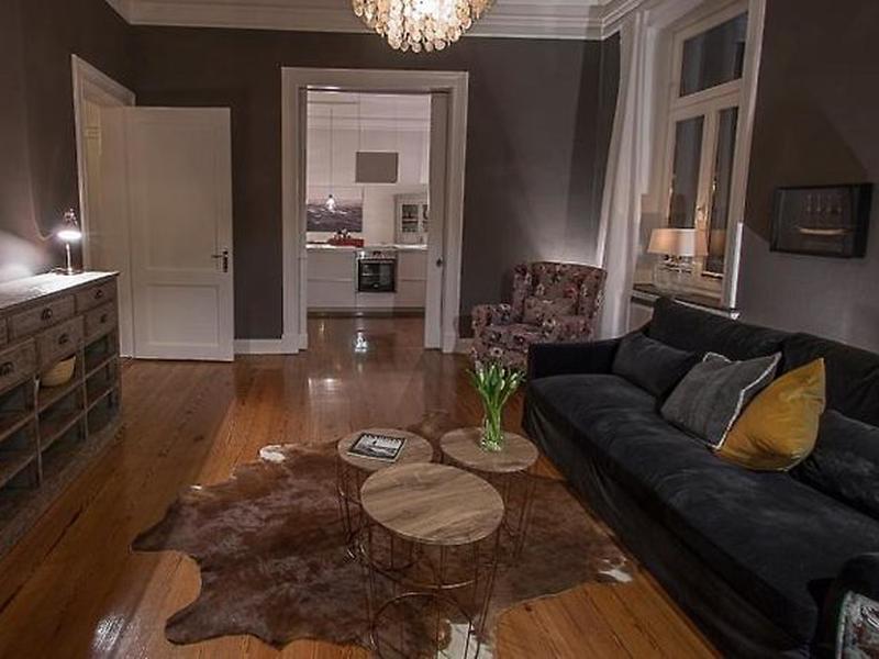 87D044811782078F2AB7D42D485BE089