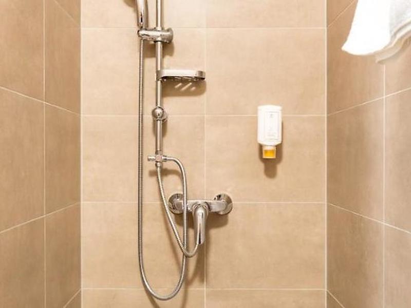 FA32FCFEF09BD62DB56ECE883FDEA02E