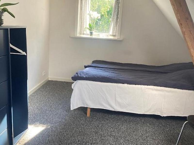 3899E5A7EA9BD1A375BEC1804A380D18