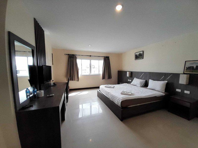 B19B67E53A333D2FA14BD8CCDF6C9F4F