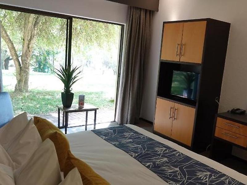 C06FD0114C13F0B1B7D17FE300BDC1C9