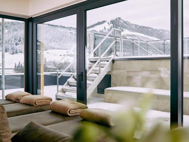 EF4E956641D2A1D094B5180AB93625AD