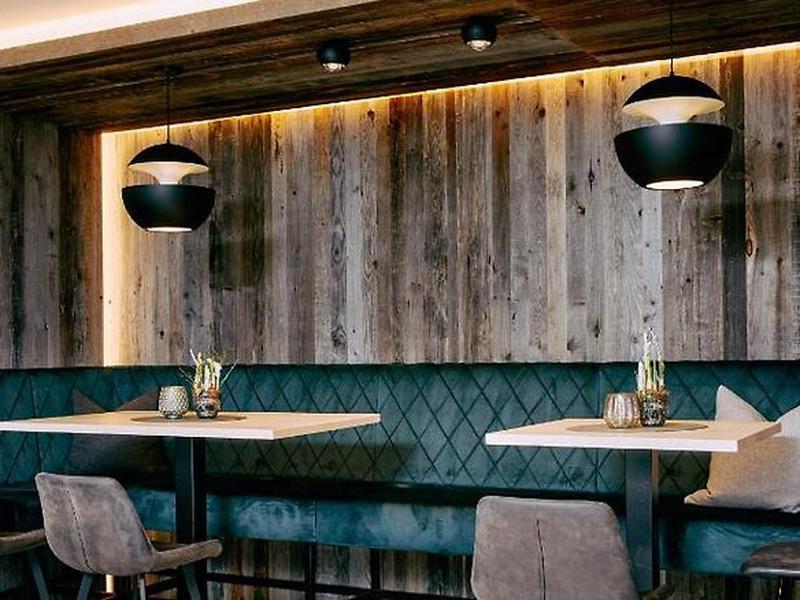 CFD6B540F53ECDD766225FFEBEFABAA3