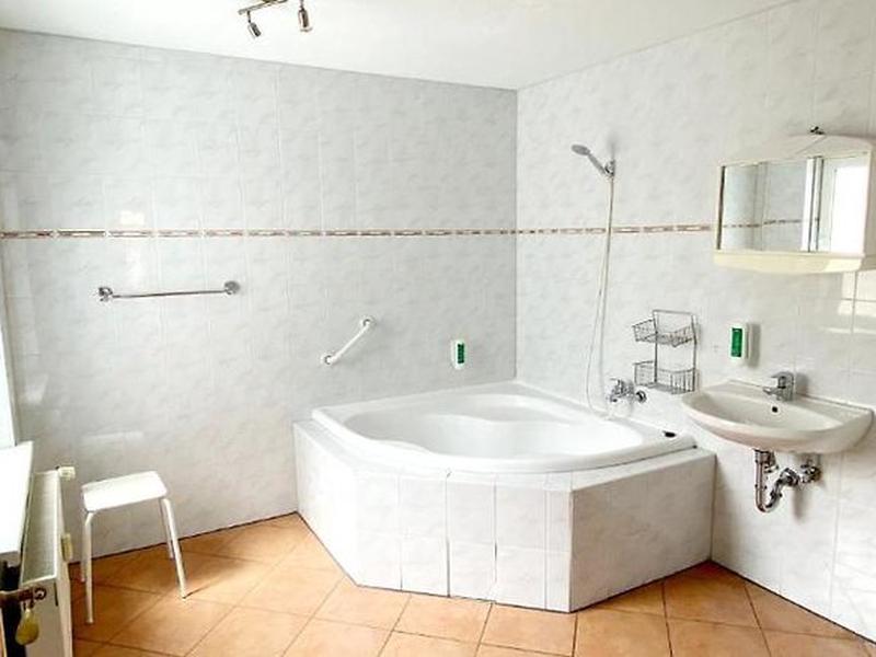 29D03D304CCEC24287D58BA977F9E916