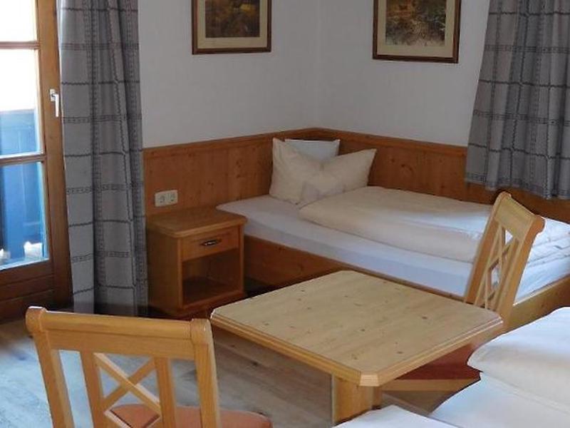 AD80A92A35BEA1A5B1F2050B4120324A