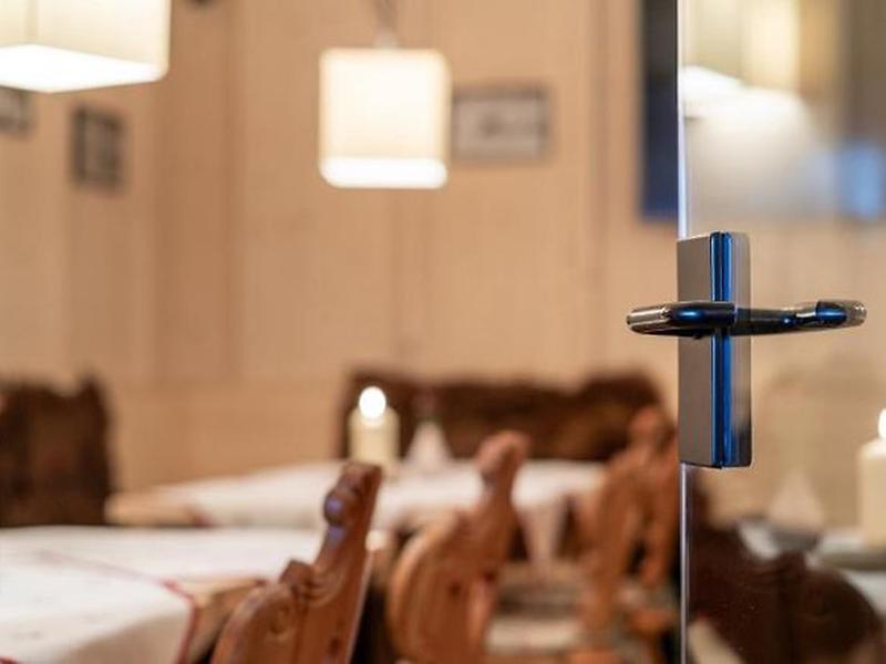 DF7F0CDF8C9446376BF1723BDE0BAACF