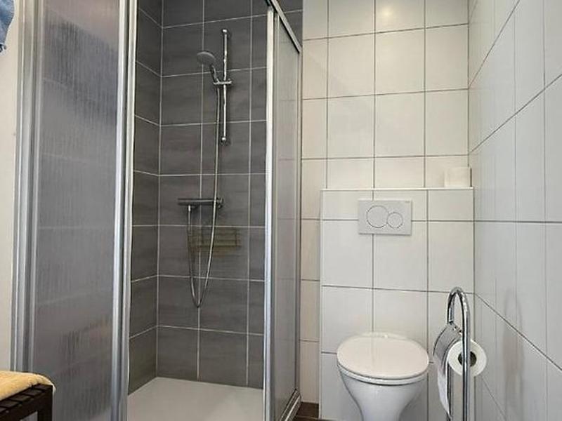 0E2AF0A628DCB980D4F38E6BB6707594