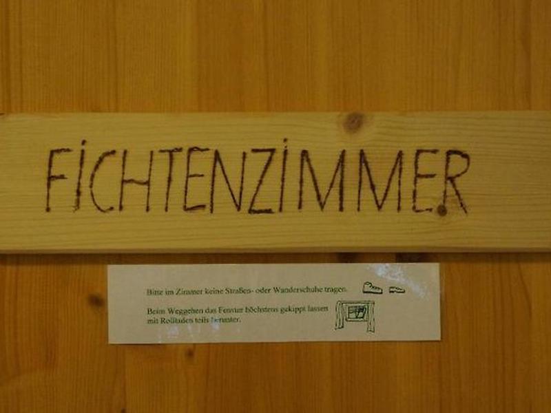 20B4F77CF5BBE953DBB255B57208026E