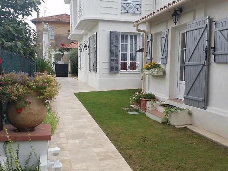 EDC78F3688DBBF09617A3F5E6293F336