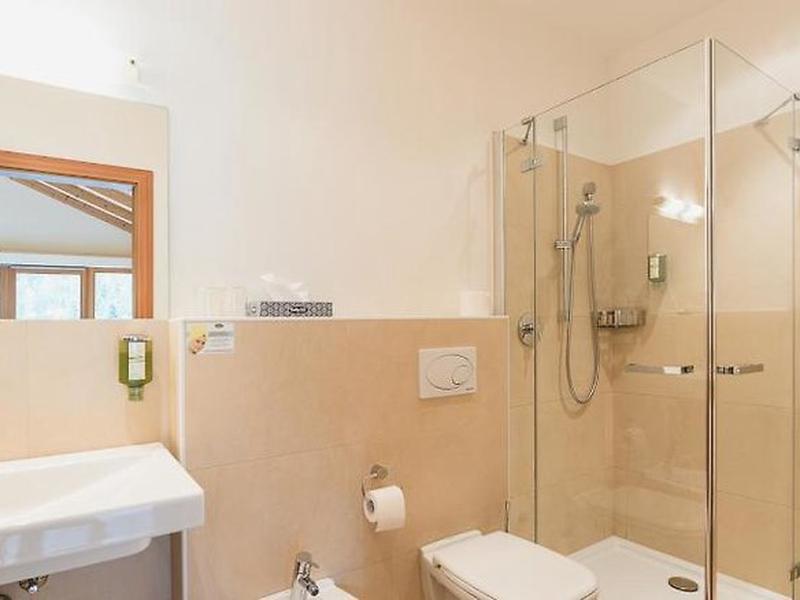 D949F641E0AD94BD4A665FE05899959D