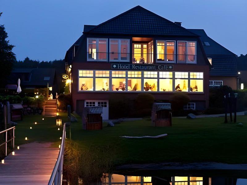 DF8B09D3A258BEABDAECEBC8CFD0E219