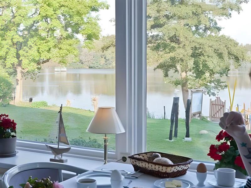 8085739F0B3A5DF6399840CF8EFA8AAE