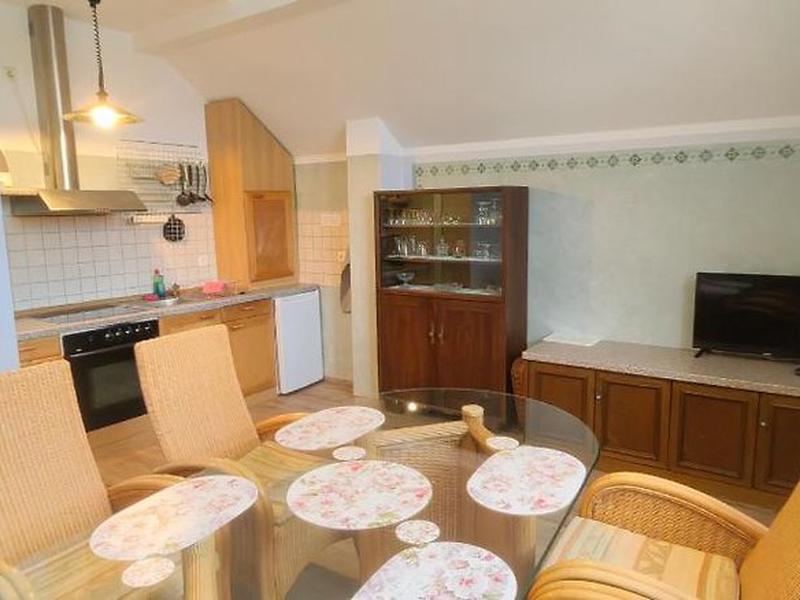 76BE5F80EB705C8AADA471F89A5E3489