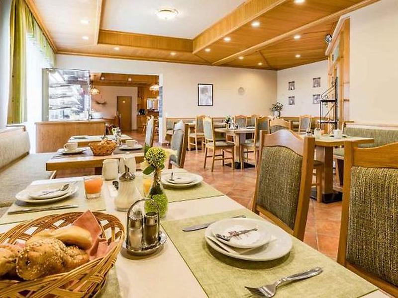 5B9BD8B85A2F701EC4513D00A40DD042