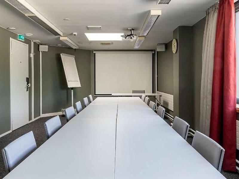 B7C7CE1B90897EA83268F8B1C9BEF6D3