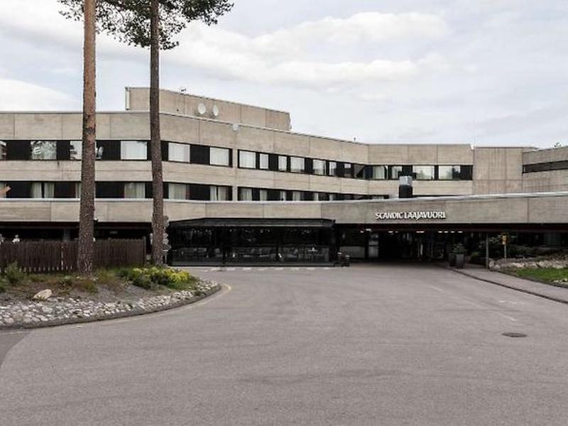 B92E9DC6F4095F39C686CFFFB3DDC357