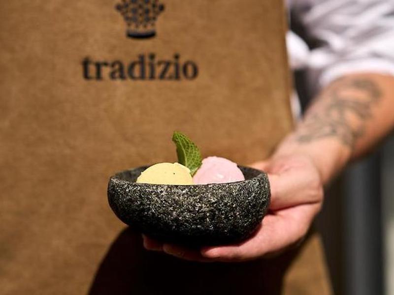 1BDFBD684C39CDDF799D802B0CF8F4B2