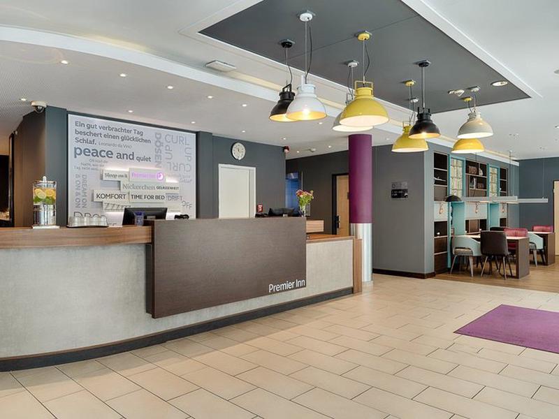 A74DD1628A48E06DFE86707B0C23B868