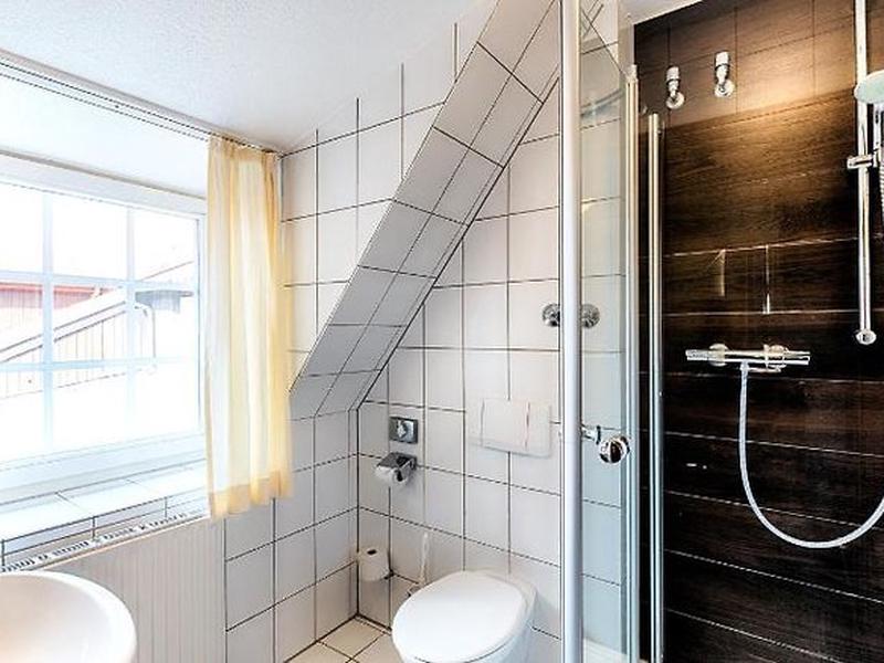 DF103F75E1853476325B063B6C6D5F88