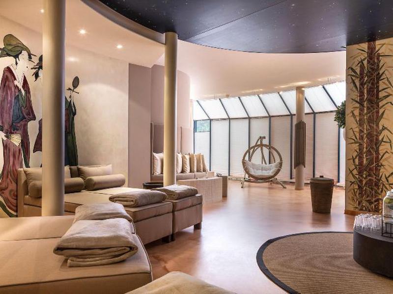 4F36B6A0AF20841F7D64BC9D14F009B1