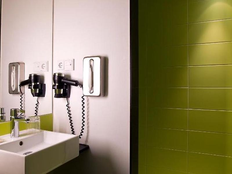 D6EFAFC6D7B37B8453A3EB5D559759A0