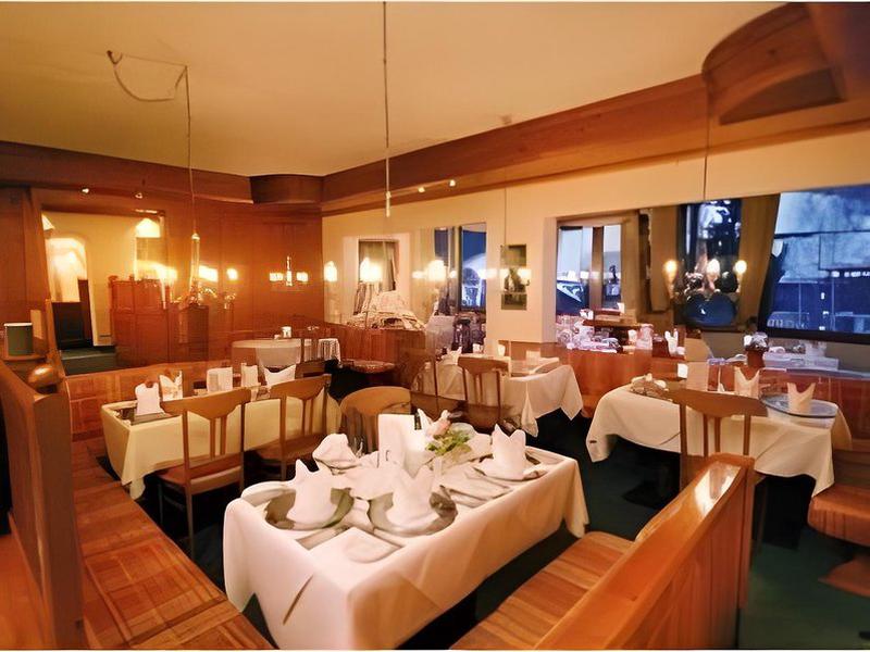 2F80F9A4DC3A0AE1A08EADDB1EC2662B