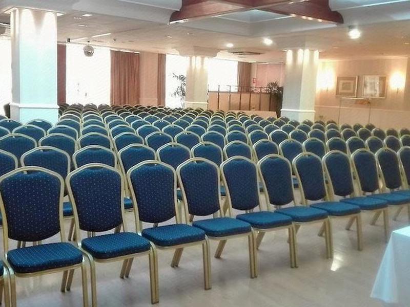 A8F9C60A4A942711F8FF3E93FA053245