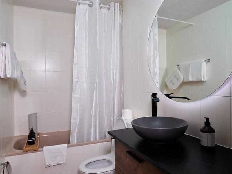 697ADEB8B6232D0A4F9EF8F8BFF151C7