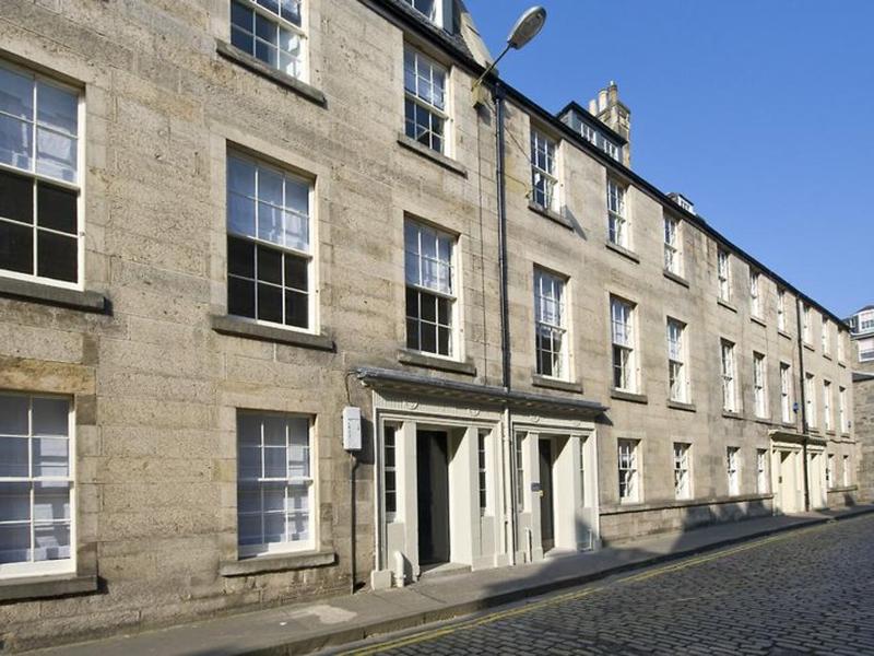 2F0F29B450925E195B48C7D679E066CC