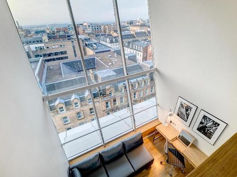 4FE2E389327DEBD319BEB1CB20439645