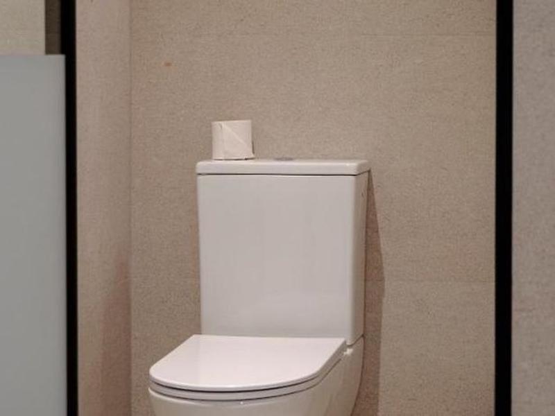 B5215BD9D1B572F70D52E90E178EF2E0