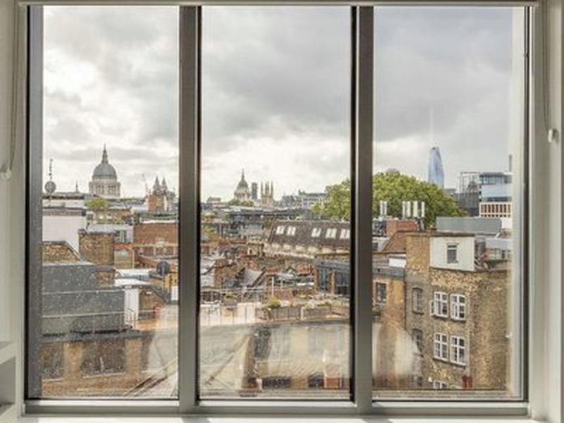 ACC8850552AF4919C1E8D8F3A7470019