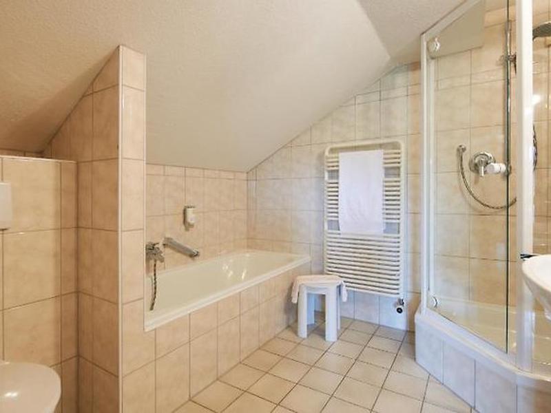 BA1E7101E9B5E6CB96596E6A8FD5B73B