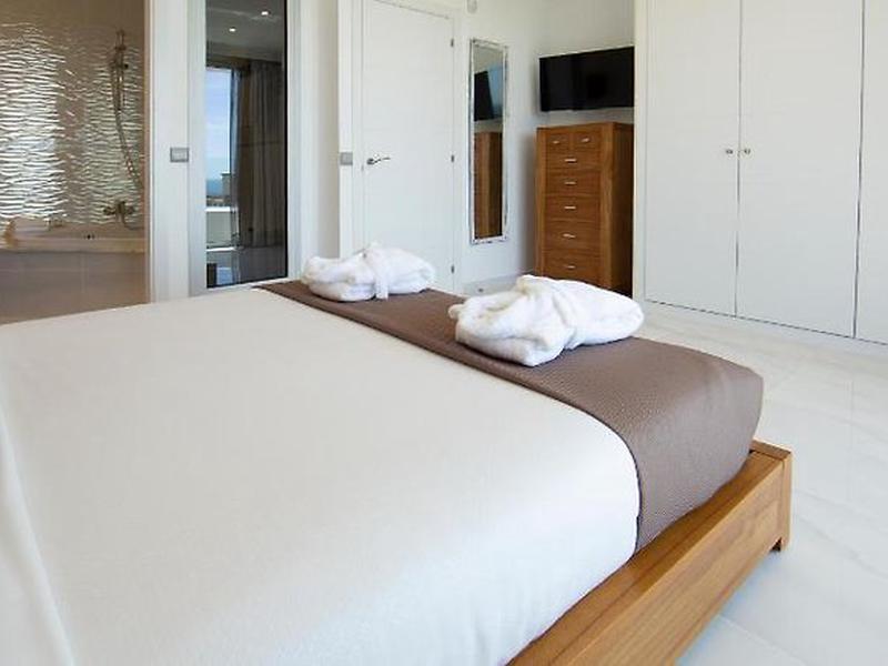 E678D618FC1CBB1954AF05713E0A711F