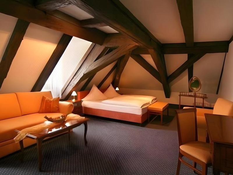 C800015075473B69F219E28E0D884370