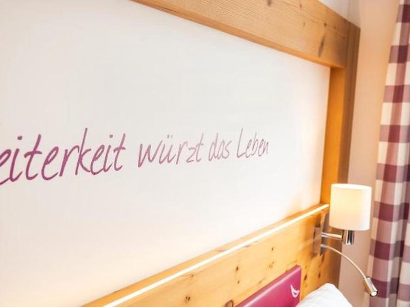 67E2DC73B83EEFE4E6BDB2DEF230CBBD