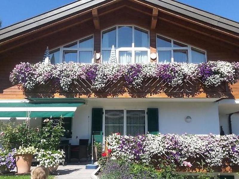 43CADA5209291173A628C25D6F724A5E