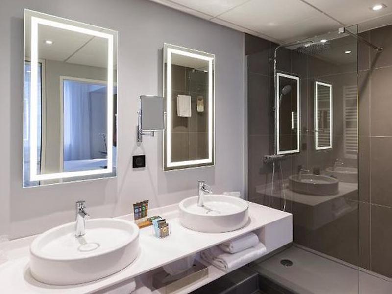 6257430F807A5DEF15E1745376B729B5