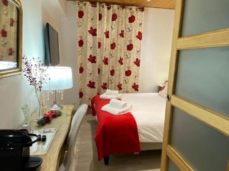 32E0B050E3561D011744294E1FED936E