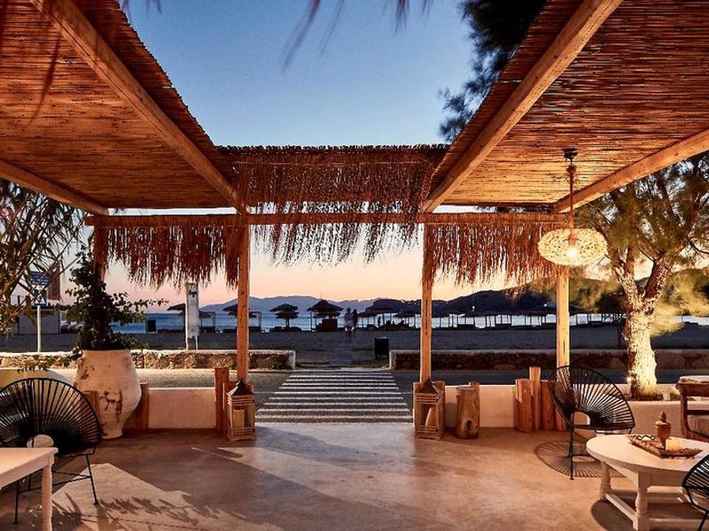 26E5DC7AF70B2035638E216ED74E411D