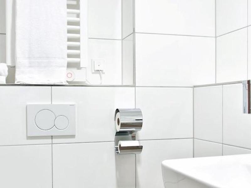 D12861C9E294799B96B2FB57ECEF3D76