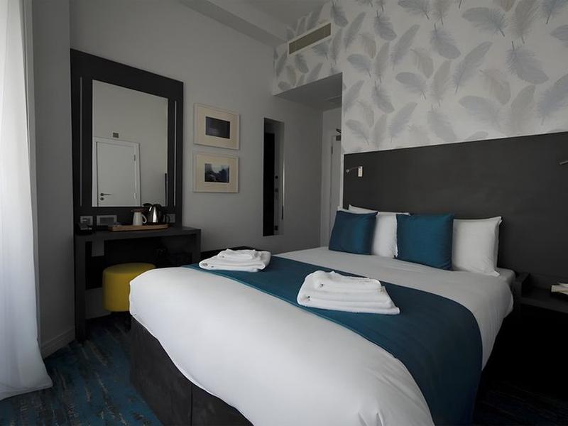 049D2D69FED085E14BA2F40851332006