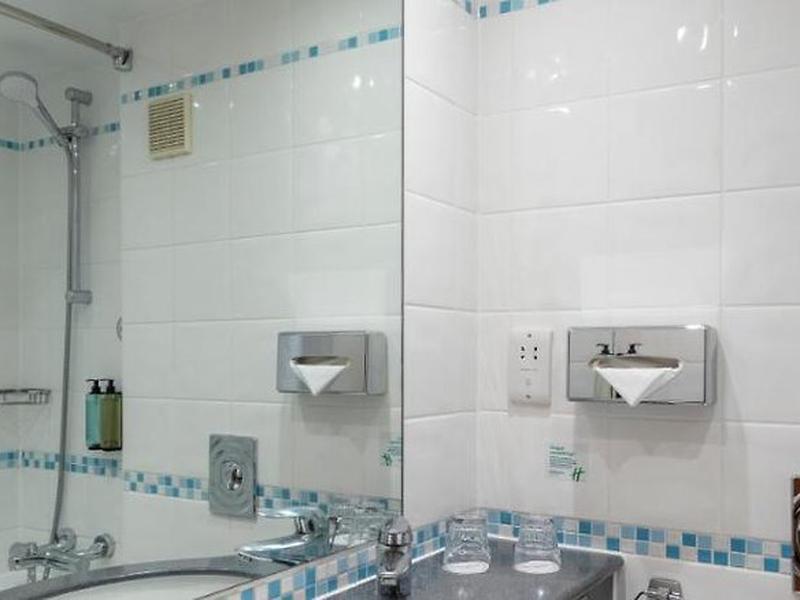 10CFCE144BEE9A37521BDAA1946F6133