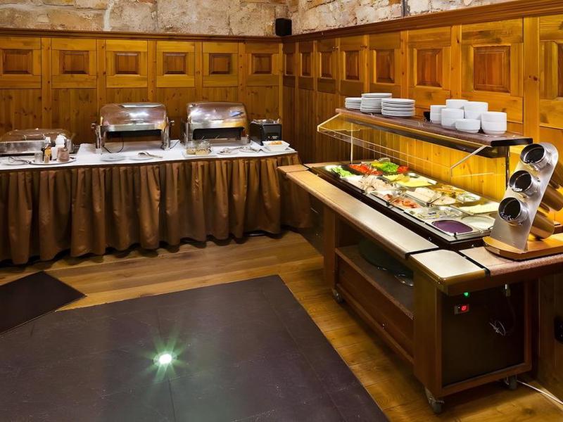 038B9512969ED21DDA8F3F27403FF5C4