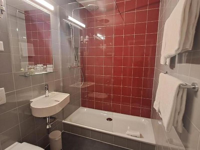 01E5663A9C7727515D8F44C71FC3EC9C