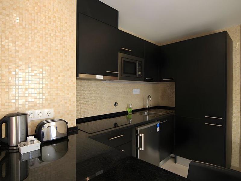 6D87A25BD92D2FB503C43ECF7463692D