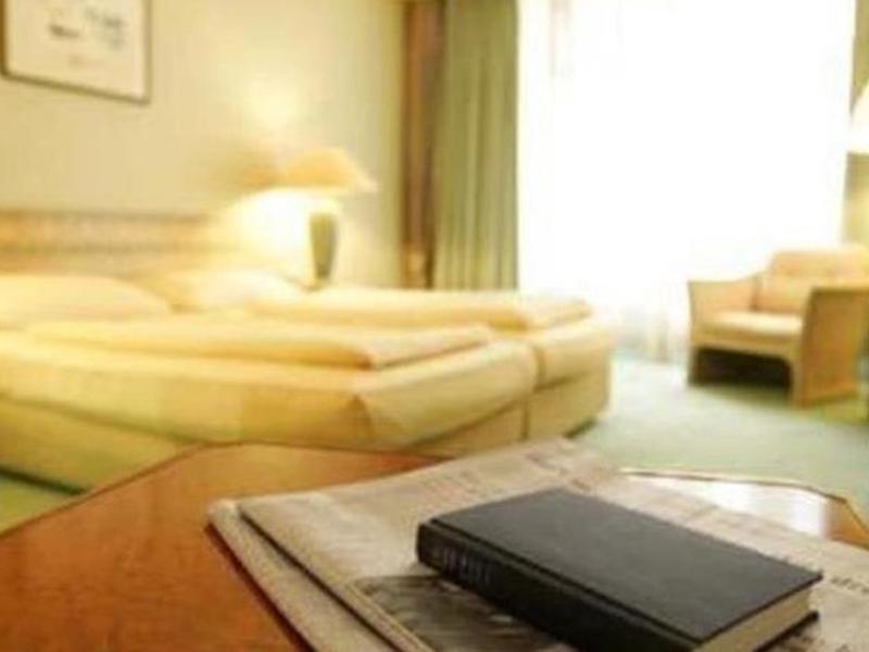 A196D63FA3329DC44200FD1B3AFA2AC0